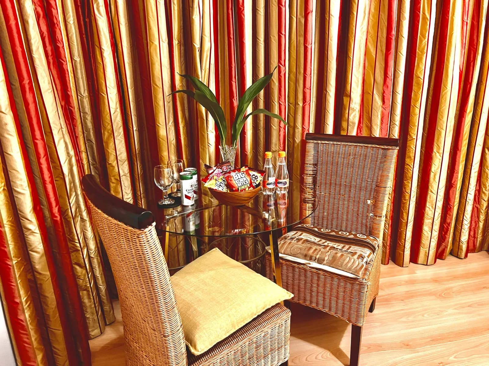 Champagne Room at 27A on Angus — 03