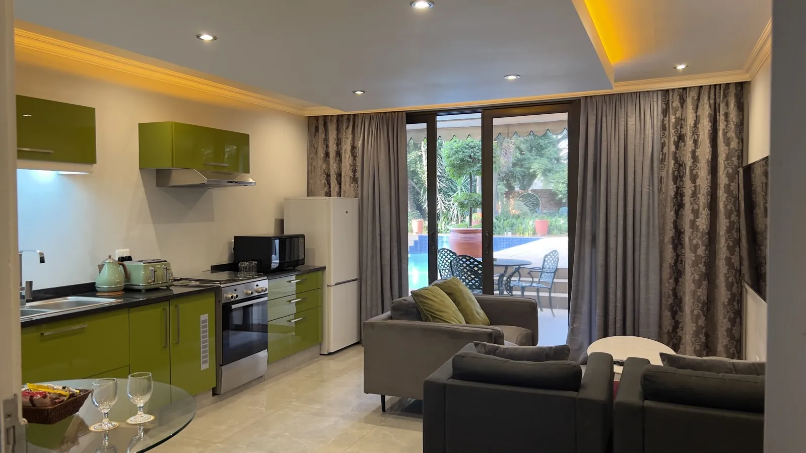 Olive Suite at 27A on Angus — 11